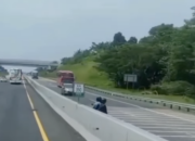 Viral Keluarga Naik Motor Lawan Arus di Tol Batang, Netizen: Negara Ini Ga Akan Bisa Maju