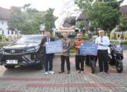 Bank Jateng Perkuat Sinergi dengan Undip, Serahkan Fortuner dan Dua NMax untuk Dukung Operasional Kampus