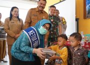 Bagi-bagi Puluhan Kilogram Lele, Forikan Blora Gencarkan Gemar Makan Ikan, Ibu Hamil dan Balita Jadi Prioritas