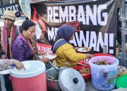Bangun Dapur Rakyat di Depan Kantor Gubernur, Aliansi Jateng Guyub Bantah Didanai Asing: Kami Iuran Gila-gilaan