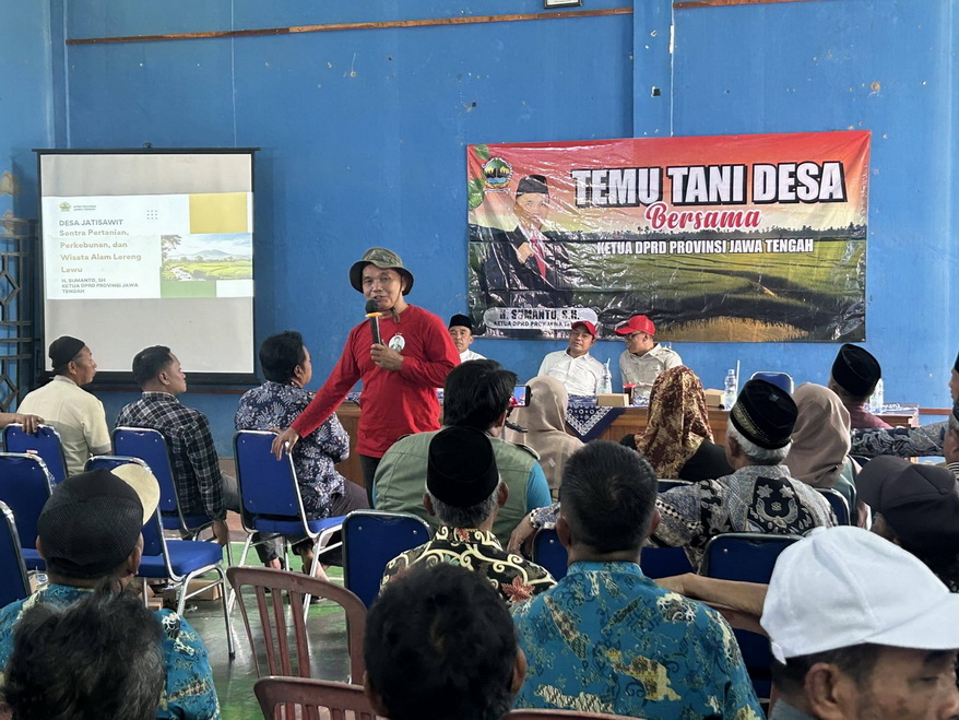 Ketua DPRD Jateng Sumanto