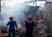Ditinggal ke Pasar, Api Tungku Kayu Bakar Diduga Picu Kebakaran Rumah Warga di Susukan Ungaran Timur