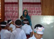 Hari Pertama MPLS, Puluhan Siswa SD di Blora Terpaksa Pakai Rumah Warga, Sekolah Masih Direnovasi