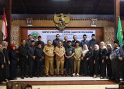 Paripurna DPRD Blora Jadi Momen Perpisahan Sekda Komang, Bupati Bahas DBH hingga Kekeringan