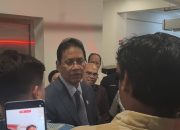 Cegat Menkeu Purbaya di Depan Lift, Mahasiswa Undip Minta Evaluasi APBN-Program MBG