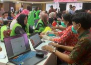 Rela 3 Jam Tinggalkan Orderan, Ibu-ibu Ojol Pilih Cek Kesehatan Gratis di Balai Kota Semarang