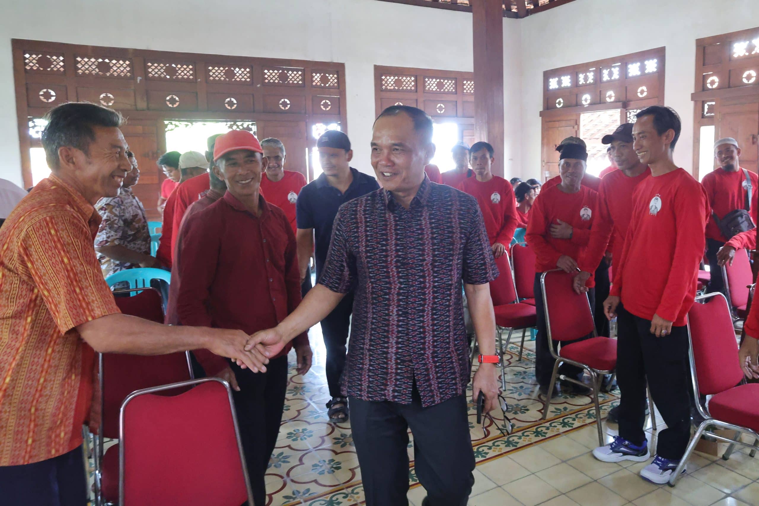 Ketua DPRD Jateng Sumanto