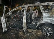 Kecelakaan Tunggal, Mobil Innova Ludes Terbakar di JLS Salatiga, Sopir Selamat