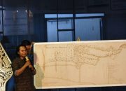 Rayakan Kemerdekaan, Warga Pandansari Ulik Jejak Sejarah Lewat Peta Kuno Semarang Tahun 1695