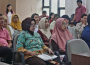 Wujudkan Kesejahteraan Finansial, Pelaku UMKM Salatiga Dilatih Kelola Keuangan dan Digitalisasi Usaha