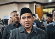 Fenomena Mal Pasang Pagar Imbas Isu Demo Besar, Gus Yasin: Jangan Sampai Ganggu Investasi Jateng