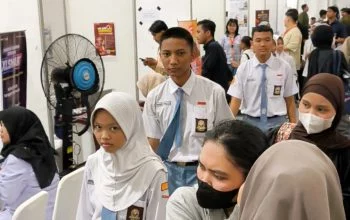 Kala Siswa SMK Tengok Langsung Job Fair MTQ Nasional di Semarang