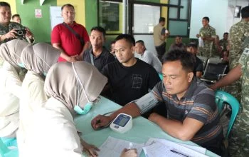Cek kesehatan di Kodim Blora