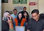 Seloroh Kuasa Hukum Fadia A Rafiq; Tuntutan 5 Tahun Cukup Ringan