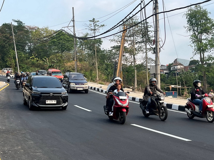 Jalan Gombel Lama Semarang