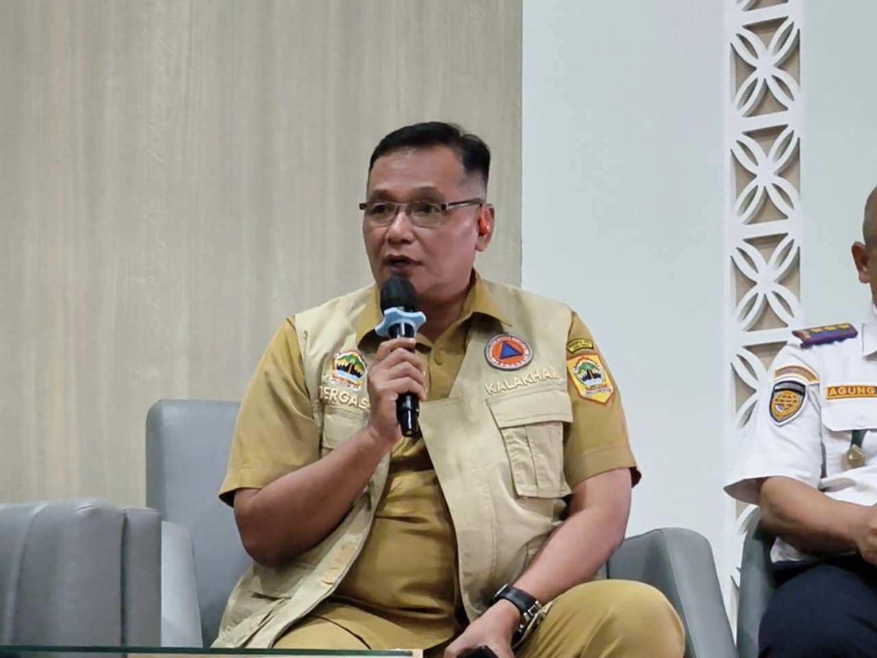 Kebakaran Jawa Tengah | Abu Vulkanik Anak Krakatau