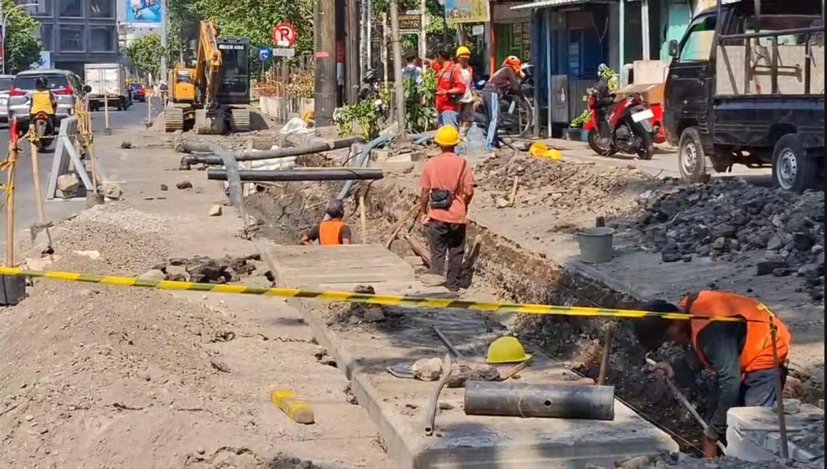 Drainase Simpang Lima hingga Pierre Tendean Dibongkar, DPU Semarang Kejar Proyek Sebelum Musim Hujan