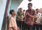 Lansia di Pekalongan Korban Penyalahgunaan KTP untuk Judol, Ahmad Luthfi Turun Tangan Pulihkan Bansos