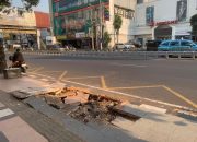 Pohon Tumbang di Jalan Pandanaran Semarang, Dua Pengendara Motor Tewas Tertimpa