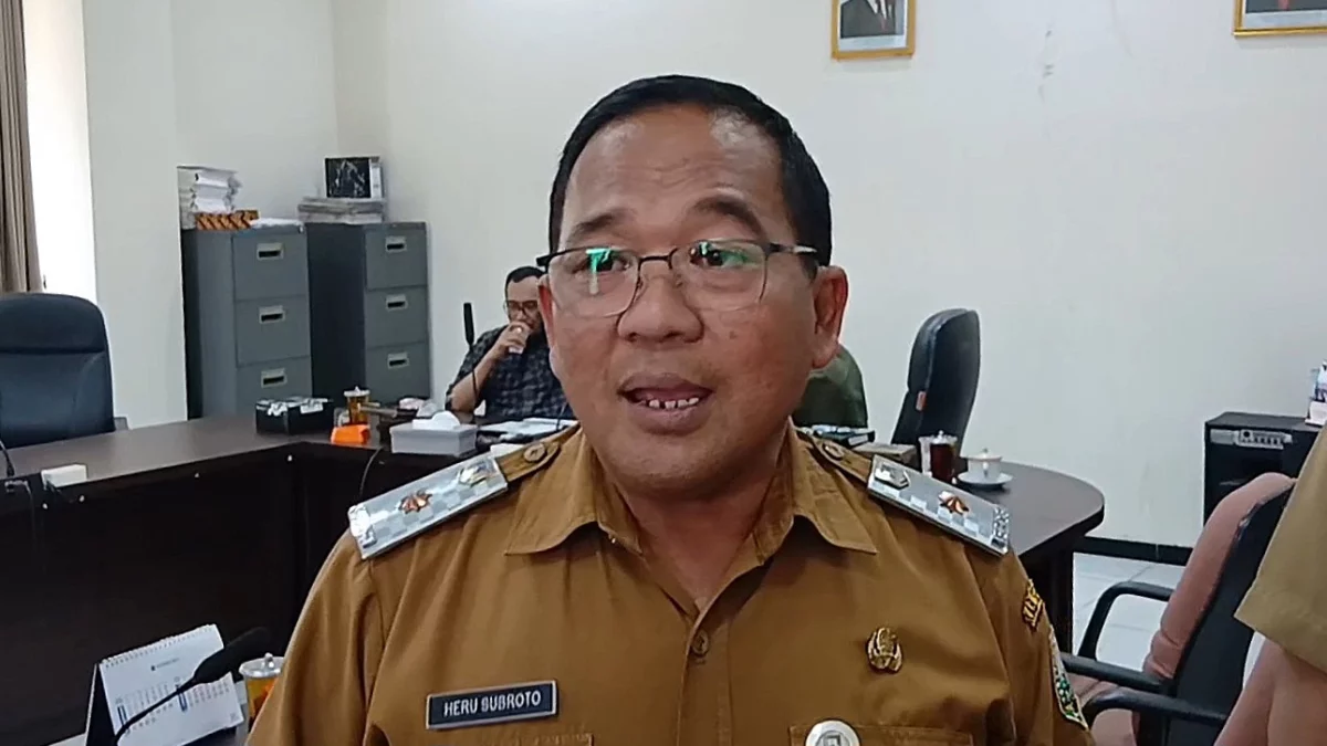 Kepala Dinas Koperasi Usaha Mikro Perindustrian dan Perdagangan (Diskumperindag) Kabupaten Semarang, Heru Subroto