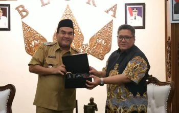 Dapat Apresiasi Universitas Budi Luhur, Arief Rohman Dorong Garap Desa Binaan di Blora