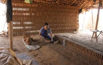 Berkah Musim Panas untuk Perajin Batu Bata di Blora, Hasil Lebih Bagus