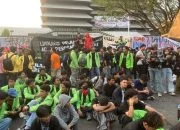 Aksi Dua Tahun Prabowo-Gibran, BEM Semarang Raya Desak Pemerintah Stabilkan BBM hingga Tangani Bencana