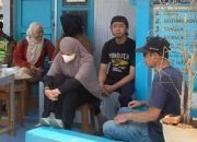 Ayah Mozza Emosi Lihat Tersangka Pembunuh Putrinya, Tahan Air Mata saat Rekonstruksi Adegan