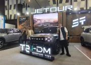 JETOUR T2 i-DM Unjuk Gigi di GIIAS Semarang, Bawa Teknologi PHEV dan Tenaga 360 PS