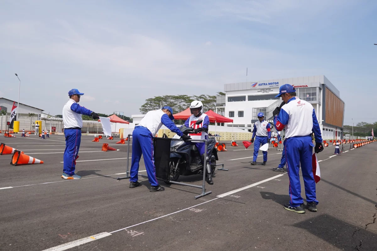 380 Pelajar dan Guru dari Seluruh Indonesia Mengguncang Semarang! Intip Keseruan Cari Aman Academy 2026