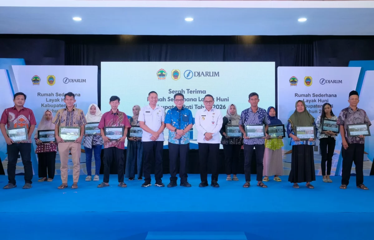 PT Djarum Kucurkan Rp840 Juta untuk Renovasi 12 Rumah Warga Pati