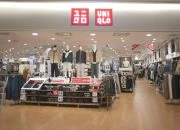 UNIQLO Hadir di 23 Semarang Shopping Centre, Enam Produk UKM Lokal Mejeng di Dalam Toko