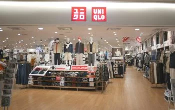 UNIQLO Hadir di 23 Semarang Shopping Centre, Enam Produk UKM Lokal Mejeng di Dalam Toko