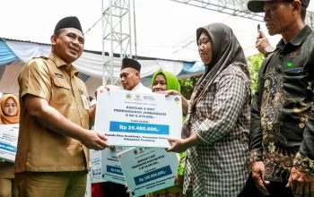 Tak Cuma Bedah Rumah, Program Desa Dampingan Pemprov Jateng Sasar Listrik, Jamban, hingga Modal Usaha