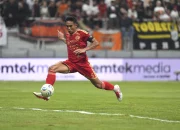 Rizky Ridho jadi Bahan Eksperiman Shin Tae Yong, Si Anak Baik: Saya Tentunya Mau