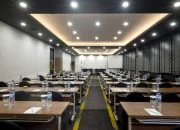 Rooms Inc Semarang Hadirkan Ruang Pertemuan Dinamis, Cocok untuk Rapat Bisnis hingga Mini Konser