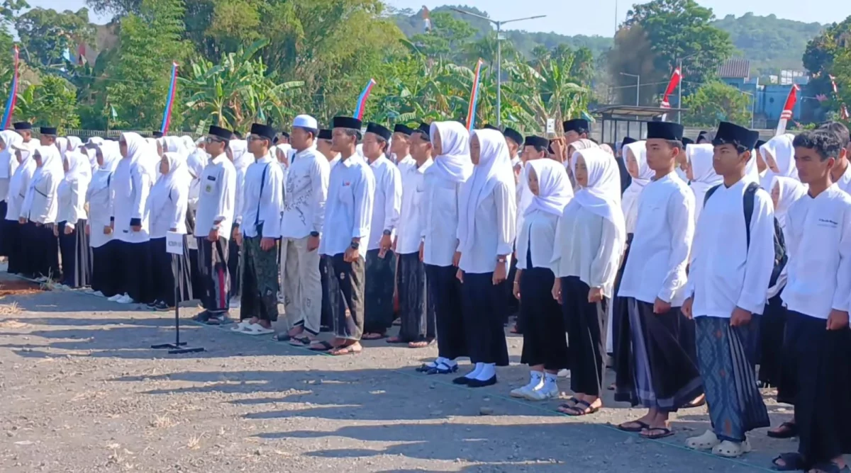 Santri Ijazah Formal