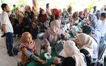 Cegah Kanker Serviks, Ratusan Perempuan di Blora Ikuti Vaksinasi HPV Inisiatif Pemkab dan Loka POM Grobogan