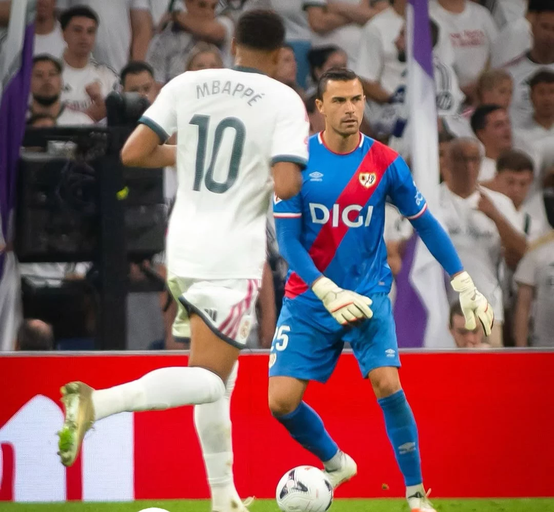 Kiper Timnas Indonesia Emil Audero
