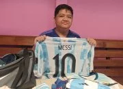Fachri dan Koleksi Puluhan Jersey Messi, Mengenang Cerita Sang Idola dengan Hobi