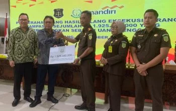 Lelang Dua Bidang Tanah di Kudus, Kejari Semarang Setorkan Rp1,9 Miliar ke Bank Mandiri