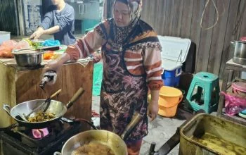 Ilustrasi penjual Gule Bustaman di sekitar Jalan MT Haryono, Kota Semarang. (Foto: Dok)
