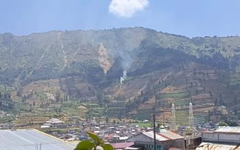 Pengelola Gunung Prau Ungkap Titik Rawan Kebakaran