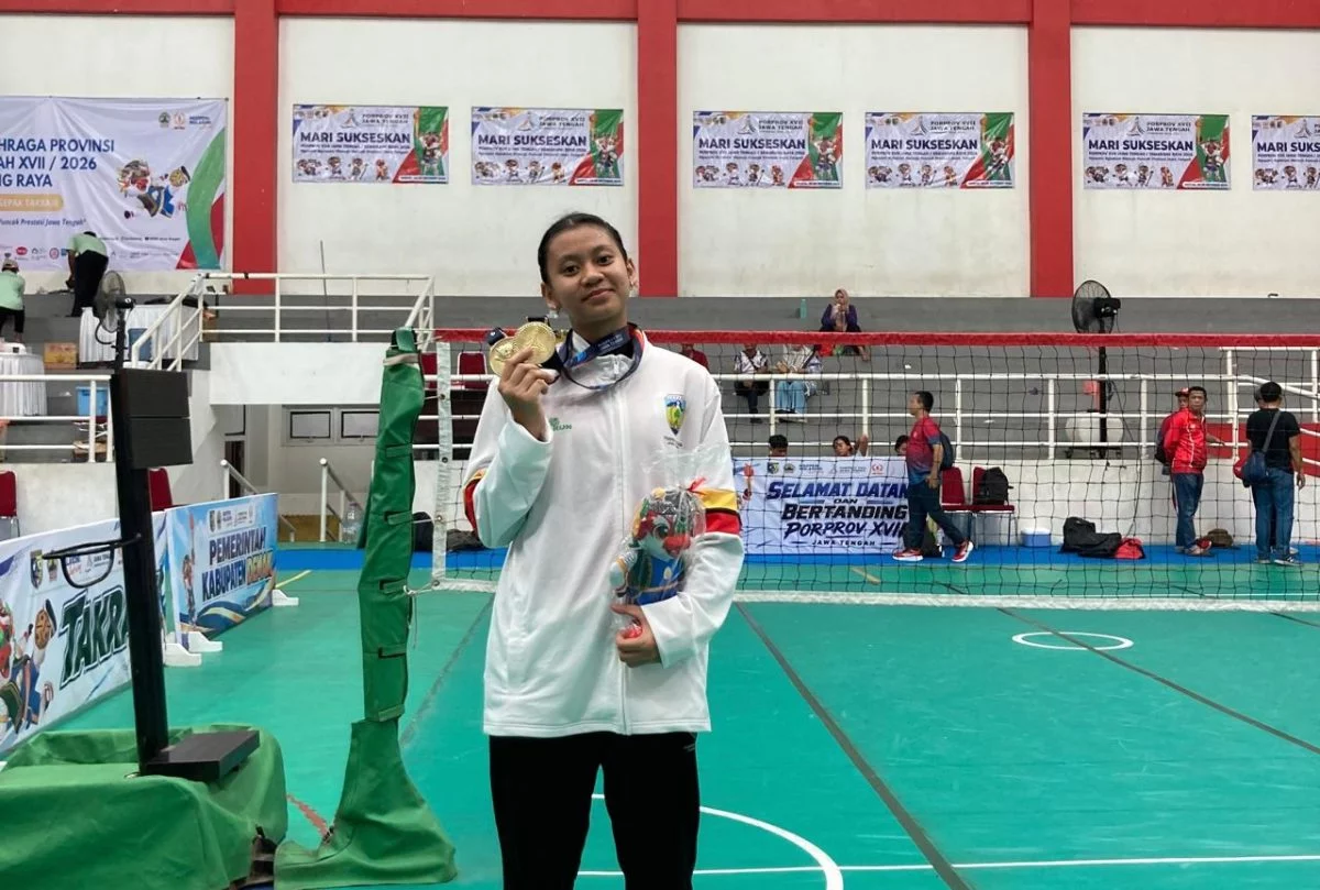 Sosok Dela Agustina Ramadani, Borong Tiga Emas Sepak Takraw pada Porprov Jateng XVII 2026