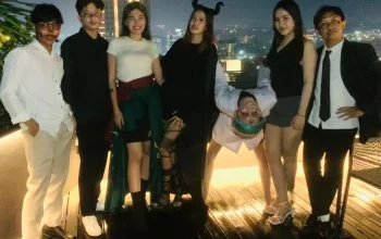 Keseruan anak muda di Kota Semarang tampil dengan kostum dan makeup ala Halloween di Artotel Gajahmada Semarang, Jumat malam, 30 Oktober 2026. (Yuni Esa Anugrah/beritajateng.tv)